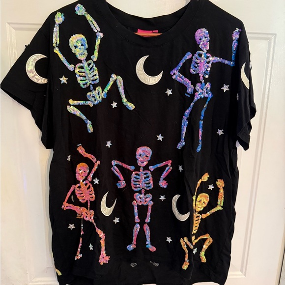 QUEEN OF SPARKLES Tops - QUEEN OF SPARKLES Black Tee with Colorful Skeletons